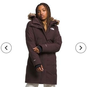 Women’s North Face goose down puffer coat